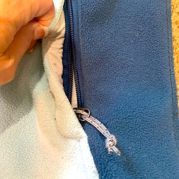 Women’s Small The North Face Two Toned Blue Fitted Fleece Full Zip Jacket - Picture 5 of 7